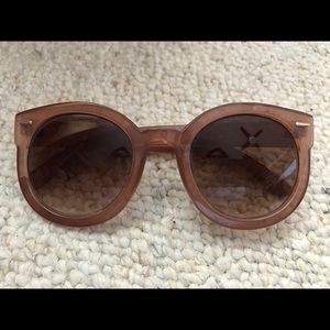 Oversized urban outfitters sunglasses